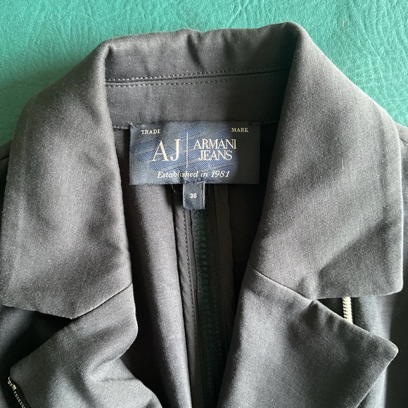 Armani exchange jacket - Picture 2 of 4